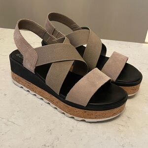 Sorel Cameron sandals
